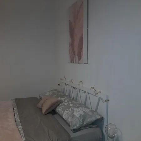 Apartment Vicolo 17 Rome