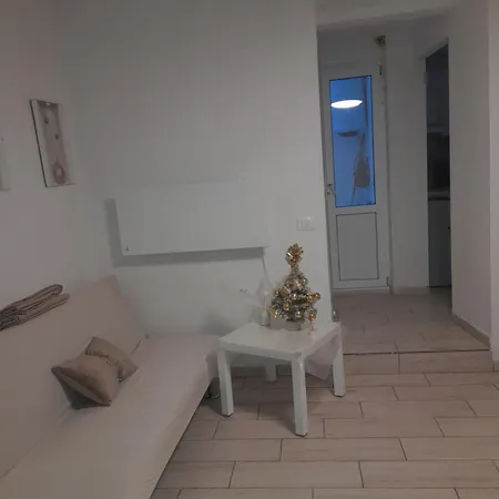 Apartment Vicolo 17 Rome