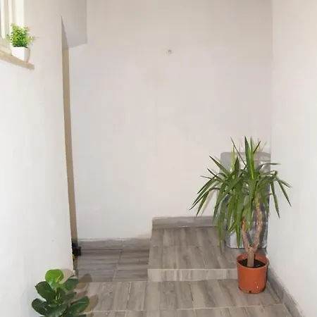 Vicolo 17